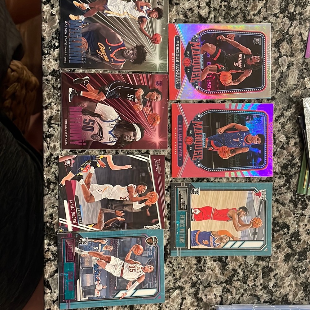 Assorted Panini 2019 rookie cards